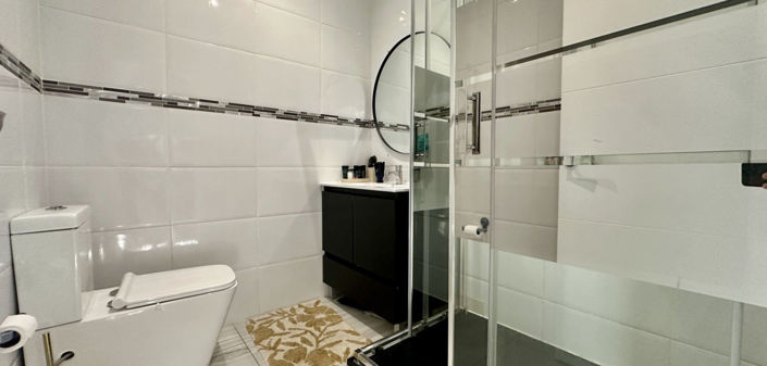 Image No.24-5 Bed Villa for sale