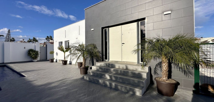 Image No.39-5 Bed Villa for sale