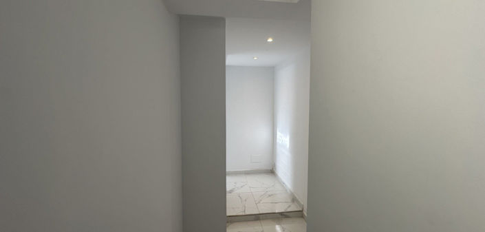 Image No.8-5 Bed Villa for sale