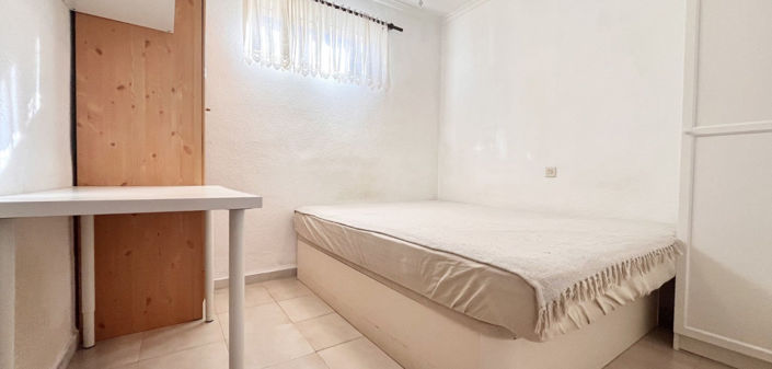 Image No.30-3 Bed Townhouse for sale