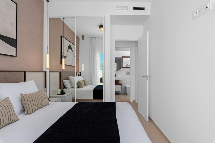 Image No.16-2 Bed Bungalow for sale