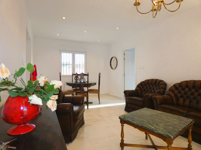 Image No.13-6 Bed Villa for sale