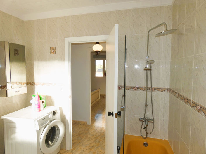 Image No.34-6 Bed Villa for sale