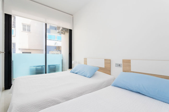 Image No.12-2 Bed Apartment for sale