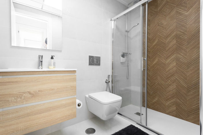 Image No.13-2 Bed Apartment for sale