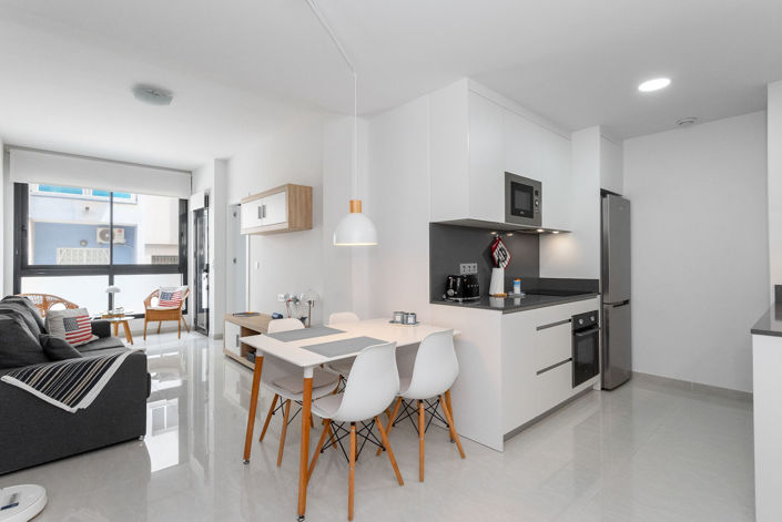 Image No.3-2 Bed Apartment for sale