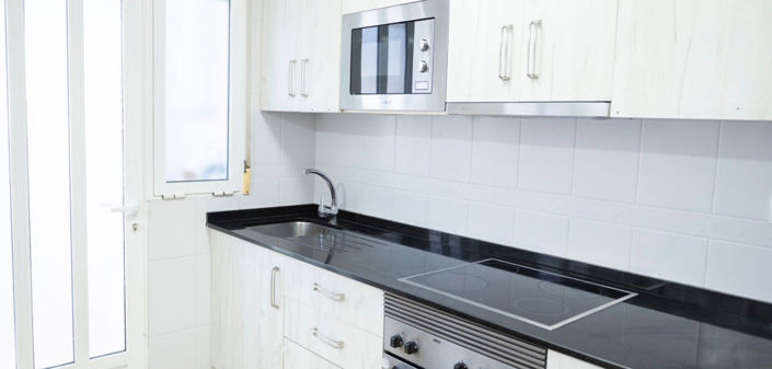 Image No.21-4 Bed Townhouse for sale