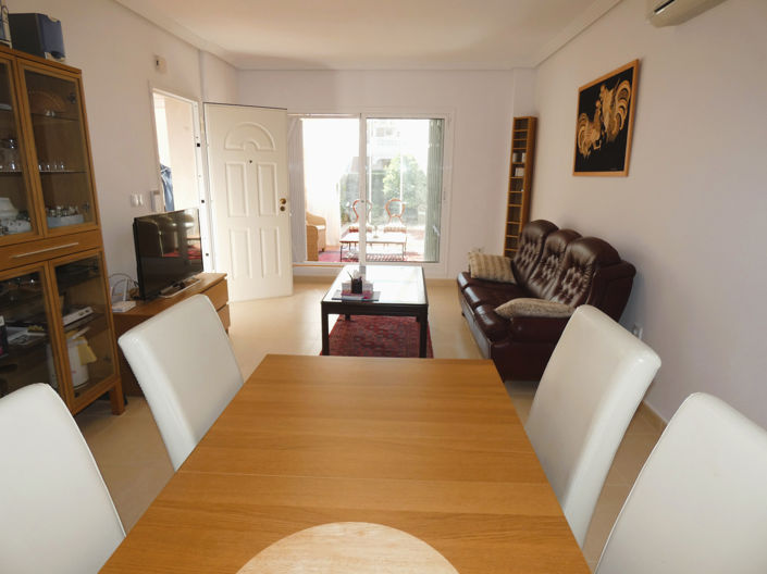 Image No.12-2 Bed Townhouse for sale