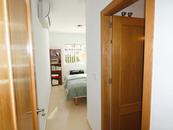 Image No.24-2 Bed Townhouse for sale