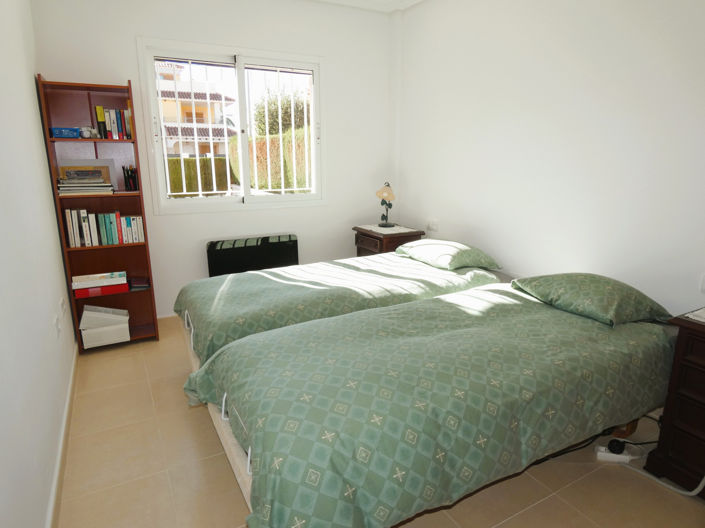 Image No.28-2 Bed Townhouse for sale