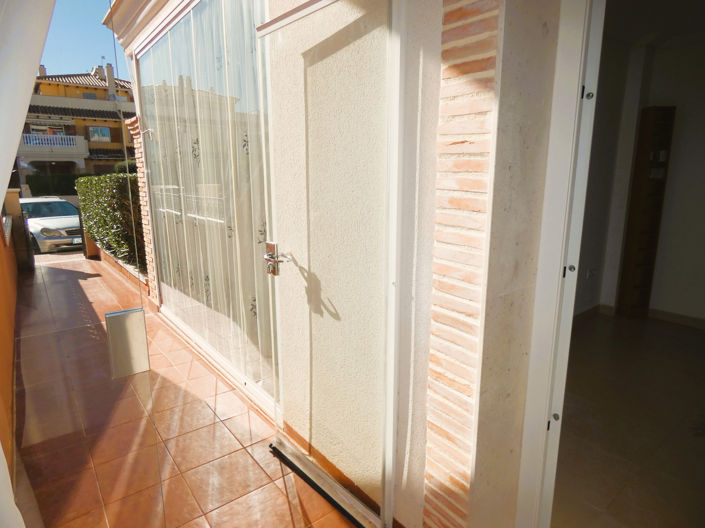 Image No.4-2 Bed Townhouse for sale