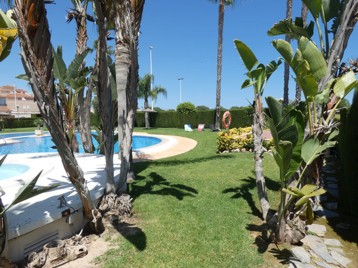 Image No.45-2 Bed Townhouse for sale