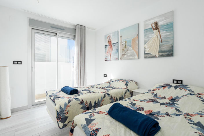 Image No.18-Villa de 4 chambres à vendre à Alicante