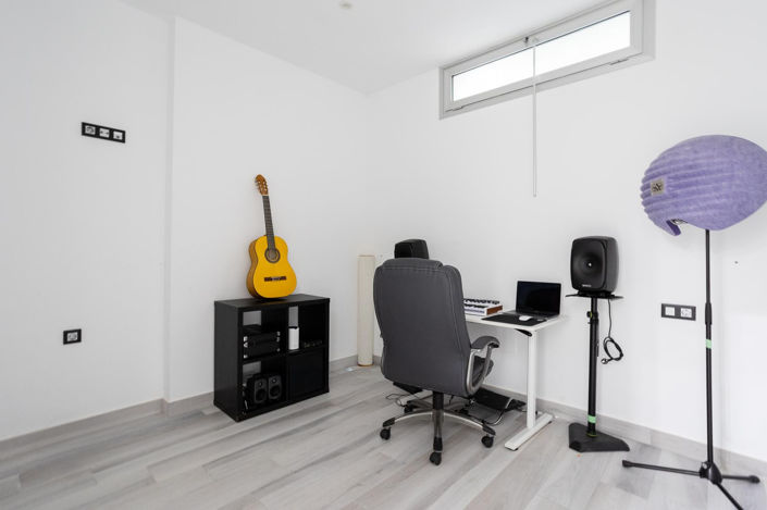 Image No.24-Villa de 4 chambres à vendre à Alicante