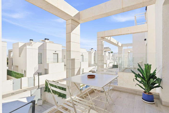 Image No.30-Villa de 4 chambres à vendre à Alicante