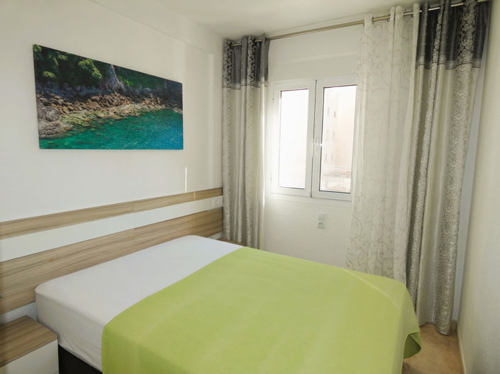 Image No.21-2 Bed Apartment for sale