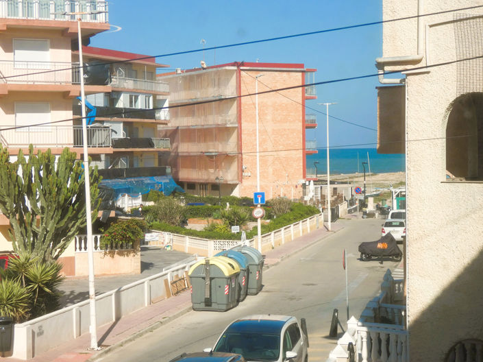 Image No.24-2 Bed Apartment for sale