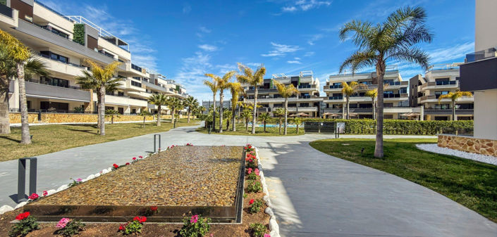 Image No.20-3 Bed Apartment for sale