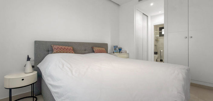 Image No.19-2 Bed Apartment for sale