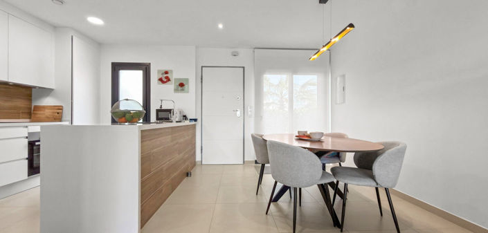 Image No.22-2 Bed Apartment for sale