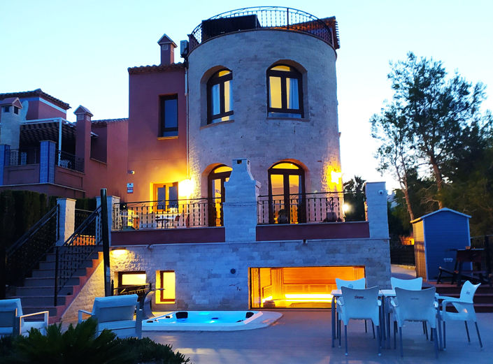 Image No.11-4 Bed Villa for sale