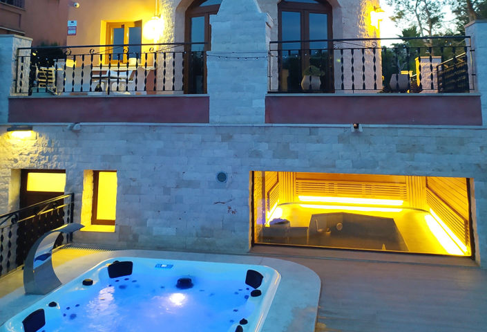 Image No.12-4 Bed Villa for sale