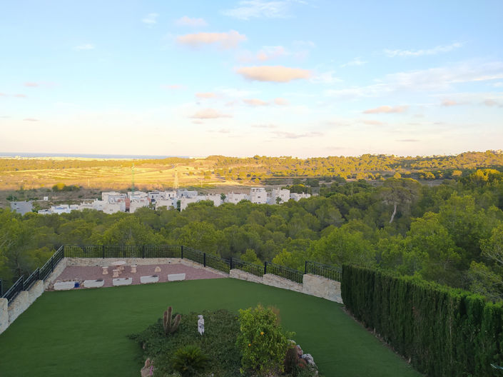 Image No.15-4 Bed Villa for sale