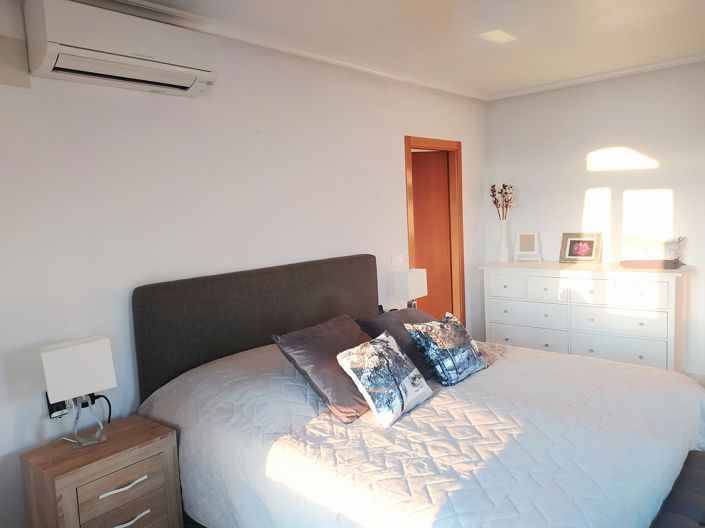 Image No.17-4 Bed Villa for sale