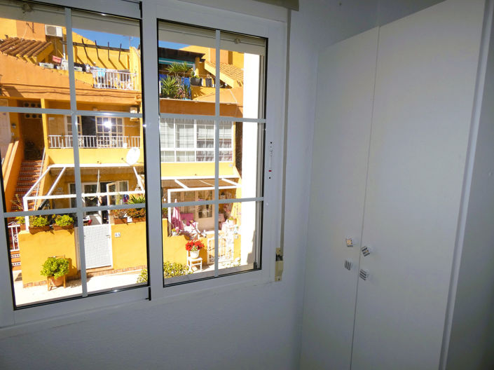 Image No.18-3 Bed Apartment for sale