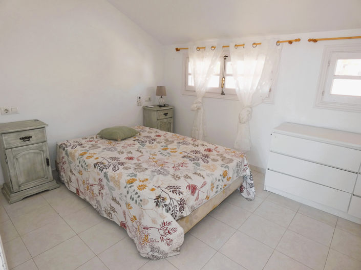 Image No.26-3 Bed Apartment for sale