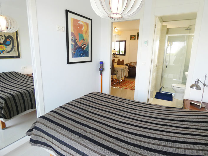 Image No.18-2 Bed Apartment for sale