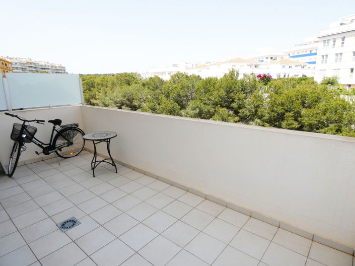 Image No.23-2 Bed Apartment for sale