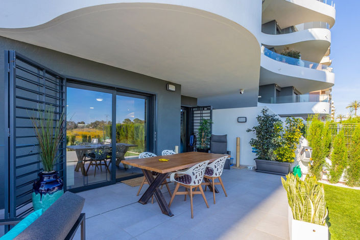 Image No.28-2 Bed Apartment for sale