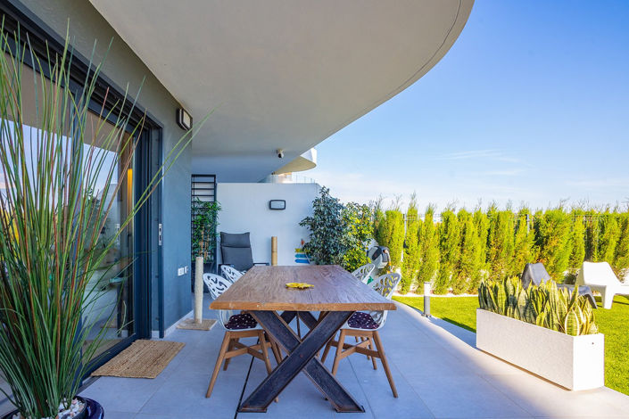 Image No.35-2 Bed Apartment for sale