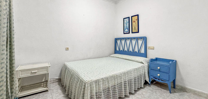 Image No.21-3 Bed Apartment for sale