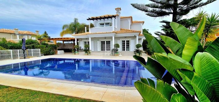 Image No.12-Villa de 5 chambres à vendre à Loule