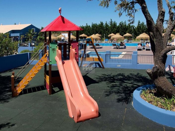 Image No.15-50 Bed Property for sale