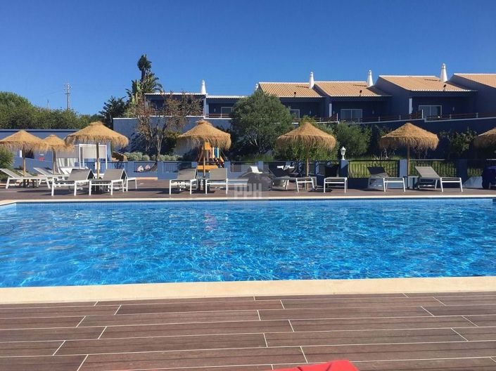 Image No.19-50 Bed Property for sale