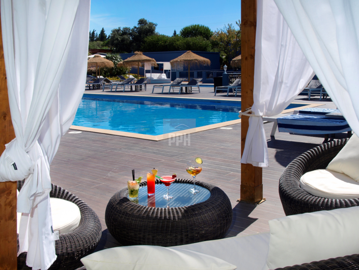 Image No.25-50 Bed Property for sale