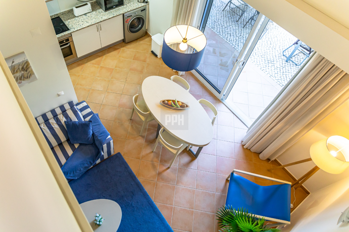 Image No.27-50 Bed Property for sale