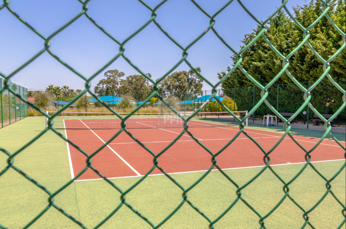 Image No.35-50 Bed Property for sale