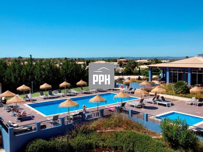 Image No.5-50 Bed Property for sale