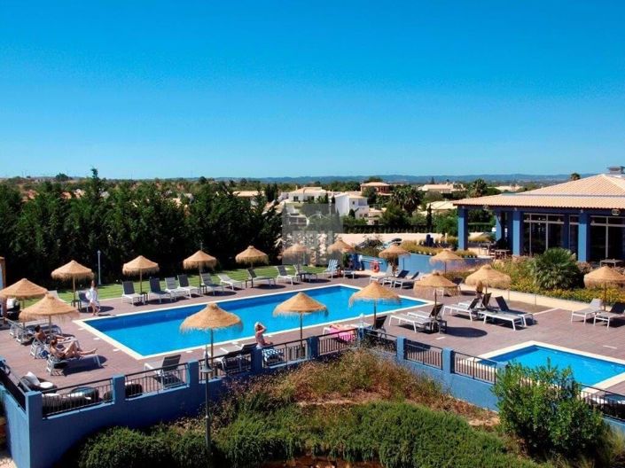 Image No.5-50 Bed Property for sale