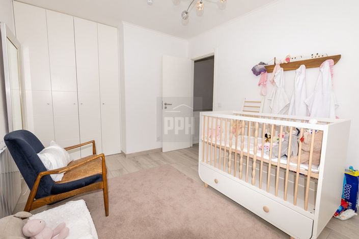 Image No.11-3 Bed Townhouse for sale