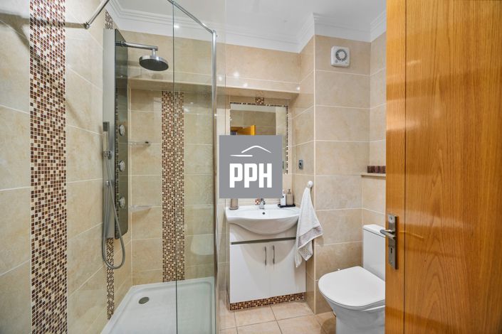 Image No.31-2 Bed Apartment for sale