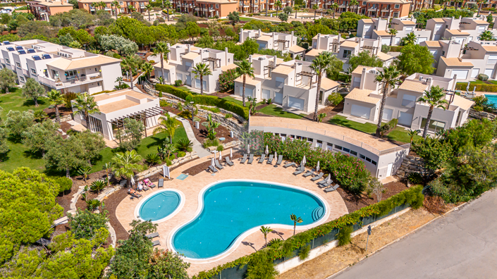 Image No.128-2 Bed Townhouse for sale