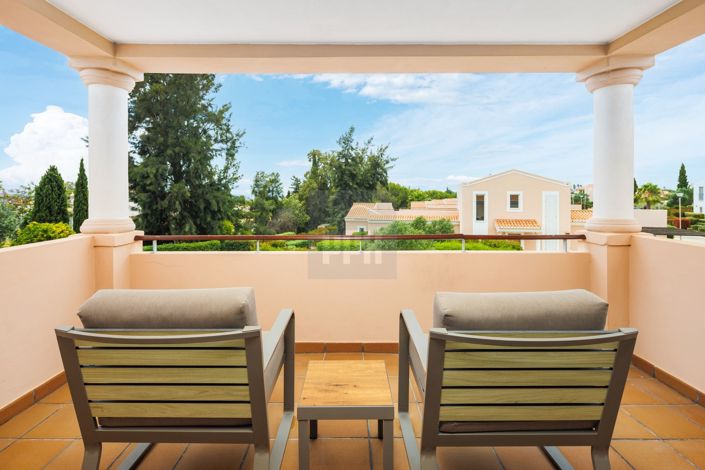 Image No.18-3 Bed Property for sale