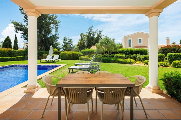 Image No.21-3 Bed Property for sale
