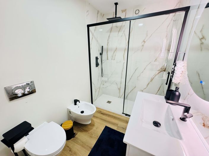 Image No.13-4 Bed Villa for sale