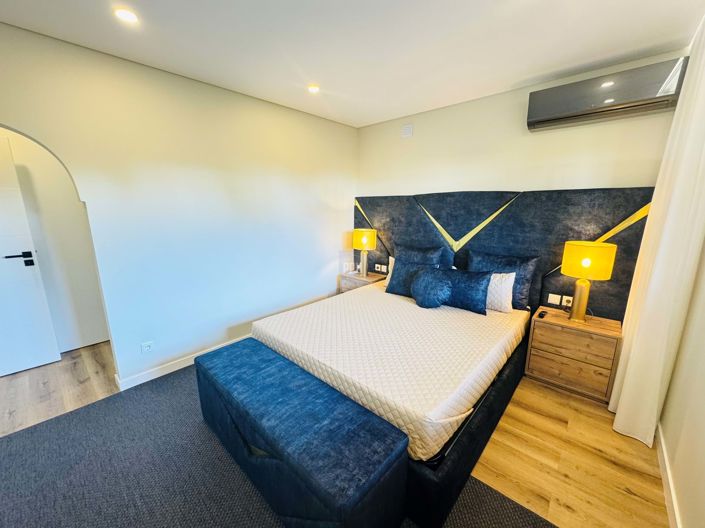 Image No.14-4 Bed Villa for sale